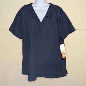 NWT Luv Scrubs Short Sleeve Top Sz 2X